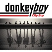دانلود آهنگ City Boy از Donkeyboy با کیفیت اصلی و متن