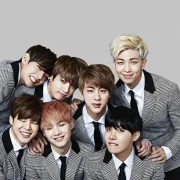 دانلود آهنگ بی کلام Film Out (Piano) از BTS (بی تی اس)