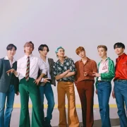 آهنگ استی گلد از بی تی اس با ترجمه‌ فارسی‌