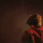 آهنگ فامبلینگ از آگوستین با پخش آنلاین